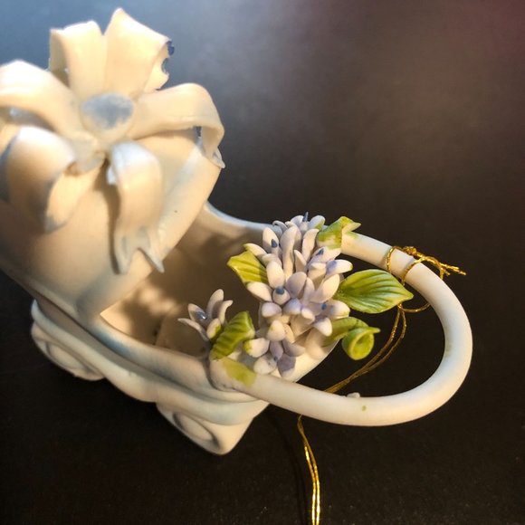 Porcelain Blue Baby Carriage Arte Porcelain designed by JS Collection Signed - Picture 8 of 12